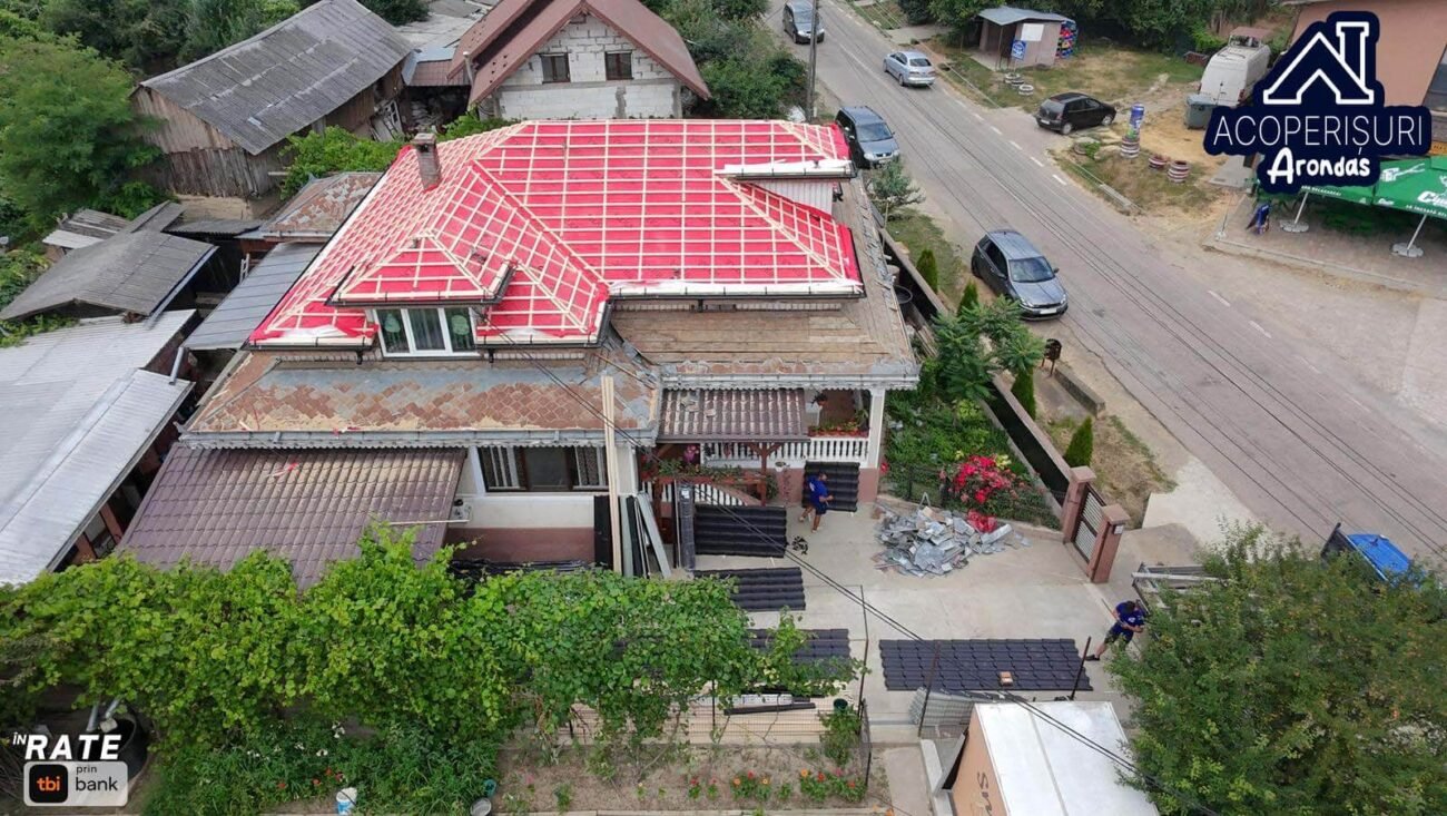 O lucrare spectaculoasă este în plină desfășurare... Dar cu ce model o vom înveli?🏗️👀 acoperis arondas bilka (6)