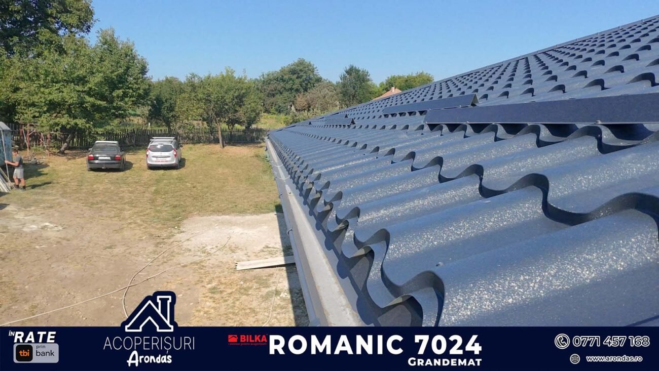 Acoperiș BILKA Comănești – lucrare finalizată cu BILKA Romanic RAL 7024 GrandeMat acoperis bilka comanesti romanic (7)