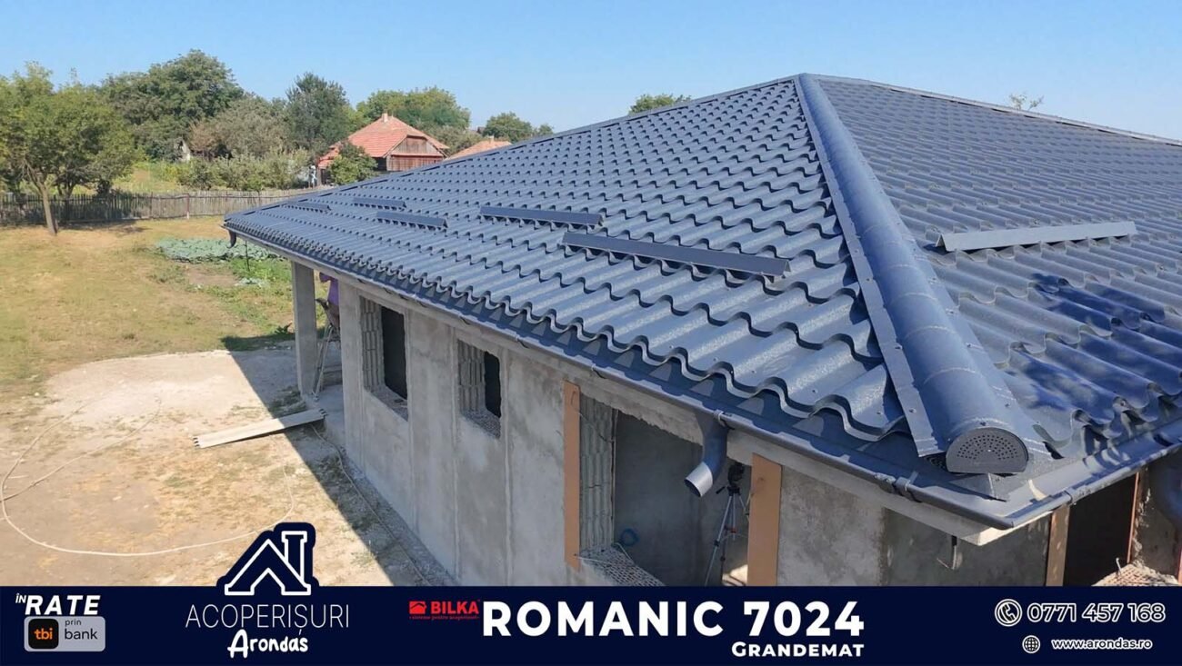 Acoperiș BILKA Comănești – lucrare finalizată cu BILKA Romanic RAL 7024 GrandeMat acoperis bilka comanesti romanic (8)